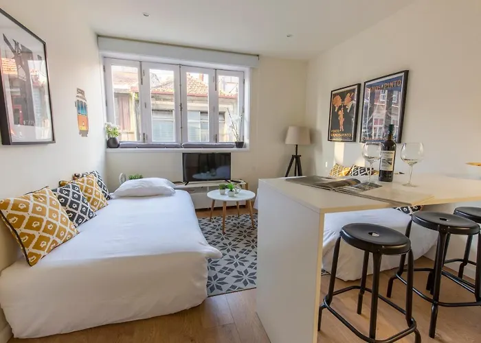 Lägenhet Between Walls By The Center With A/c