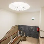 Διαμέρισμα Between Walls By The Center With A/c Πόρτο