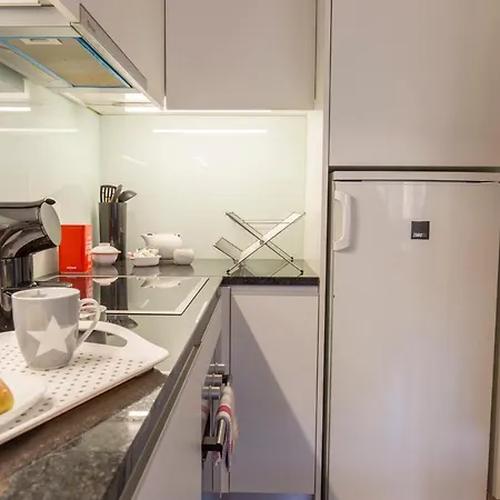 Apartment Between Walls By The Center With A/c *