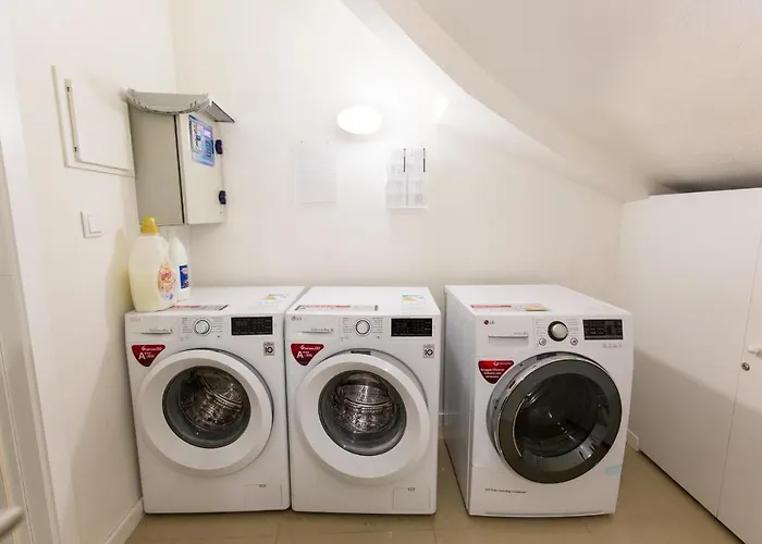 아파트 Between Walls By The Center With A/c *