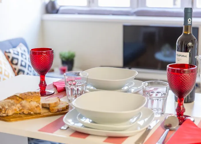 Appartement Between Walls By The Center With A/c Oporto