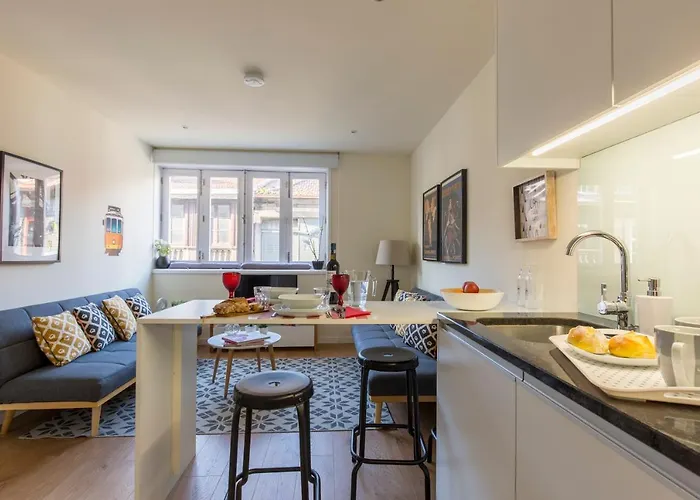 Between Walls By The Center With A/c * Oporto